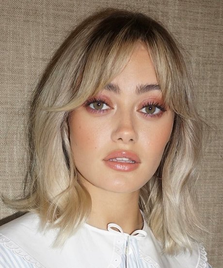 Ella Purnell exklusive schöne archiv