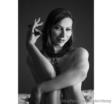 balerideep nackt perfekte bilder