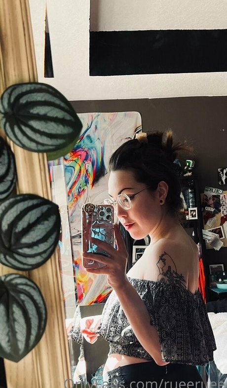 thailändische teen-onlyfans kunst heiße foto