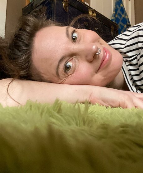 KyoshiPanties pornostar akt bilder