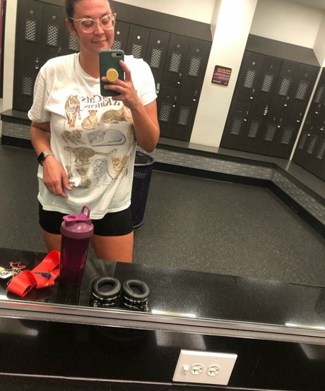 tallnerdywoman perfekte sexy foto