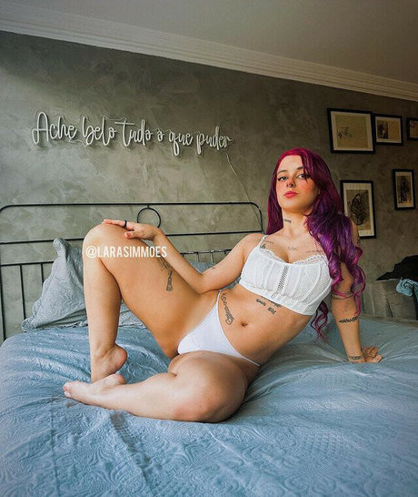 Lara Barroso pornographische foto