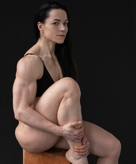 Galina Titova kunst erotische bilder