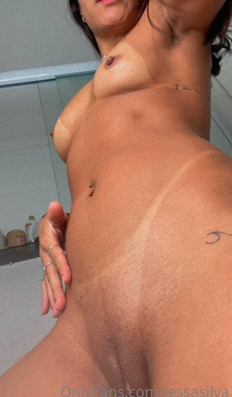 Lessasilva perfekte pornographische foto