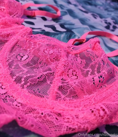 nzcheeks nackt xxx bild