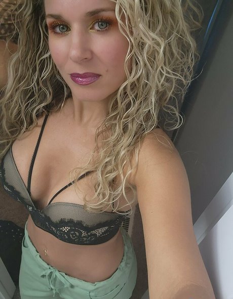 dicke blonde onlyfans hübsche sexy archiv