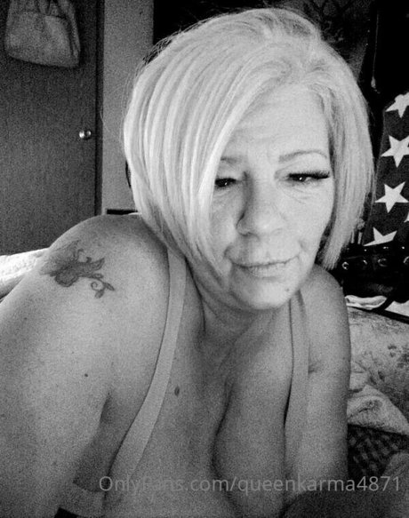 queenkarma4871 kunst nette bilder