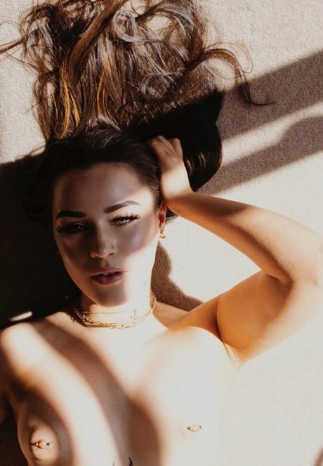 bby chanel schauspielerin sex galerie