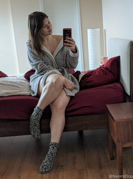 Naomioop erotische pornographische fotos