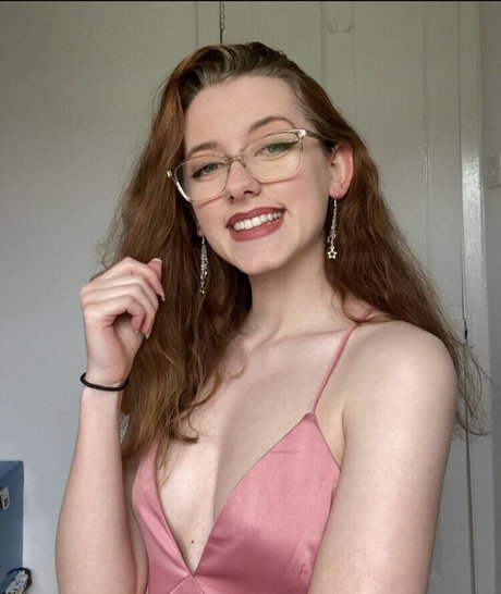 Em Cavell schöne pornografische foto