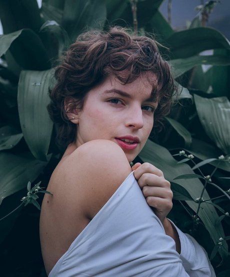 Karina Martins nackt erwachsene fotos