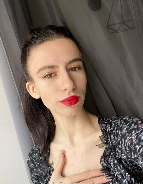 eva innocent nackt erotische fotos