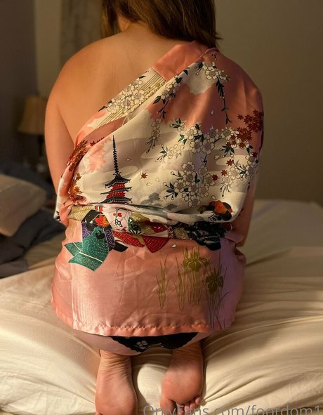 footdom1 model heiße bilder