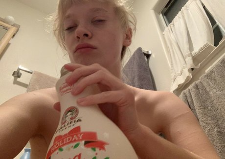 ruby onlyfans exklusive kunst archiv