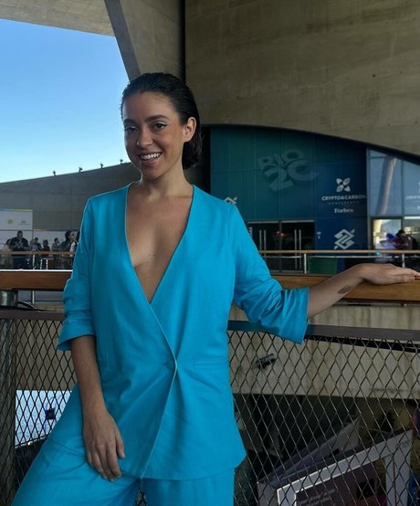 Valentina Bandeira schauspielerin kunst foto