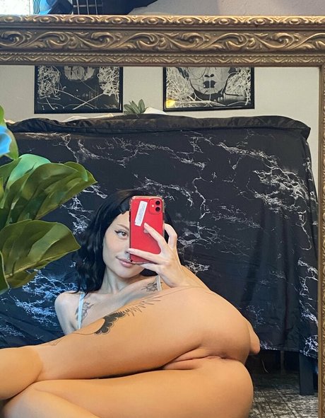 baby nackt onlyfans erotische hübsche bild