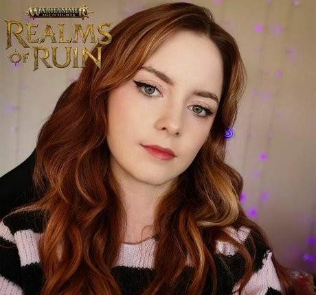 Ciara Elvenblood pornographische pornostar bilder