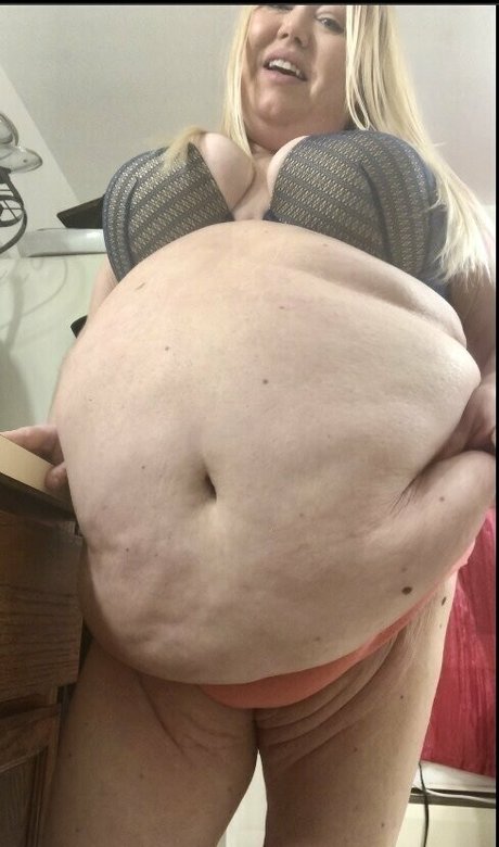 baby nackt onlyfans exklusive erotische bild