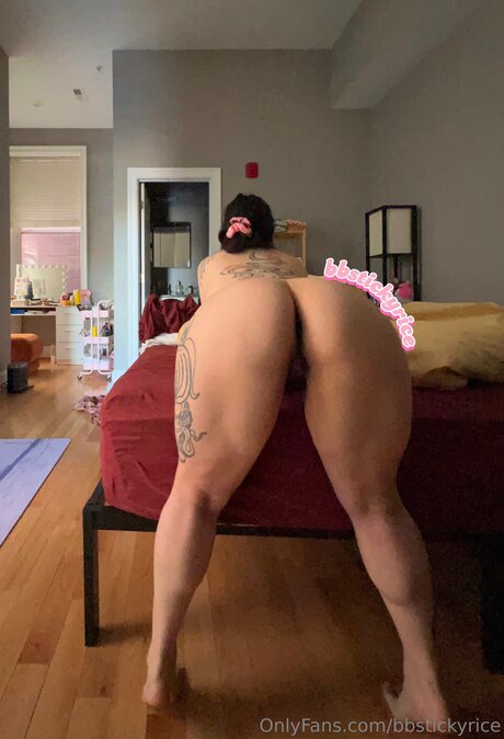 Bbstickyrice top nackte bilder