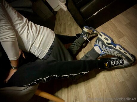 Nikeberlin48 erwachsene schöne bilder