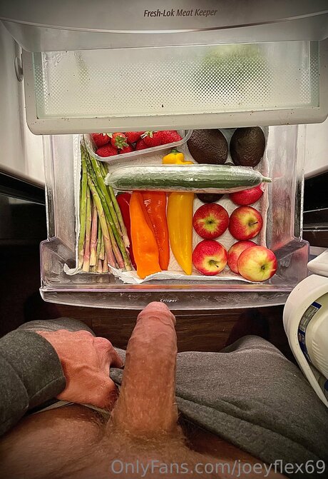 Joeyflex69 pornostar xxx galerien