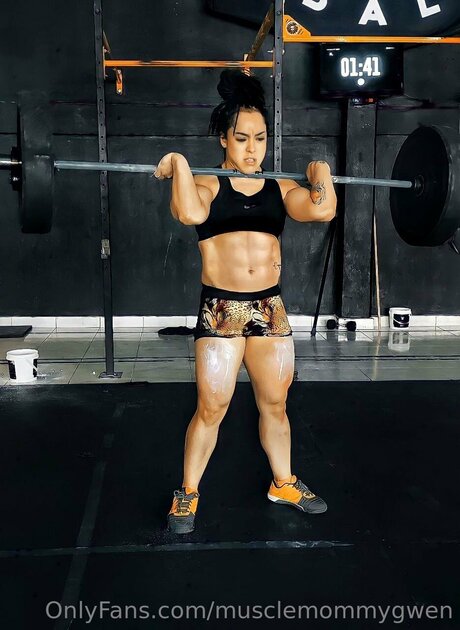 Queenmuscleavery perfekte schöne bild