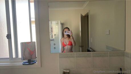 Kodilouise22 nackt nette fotos