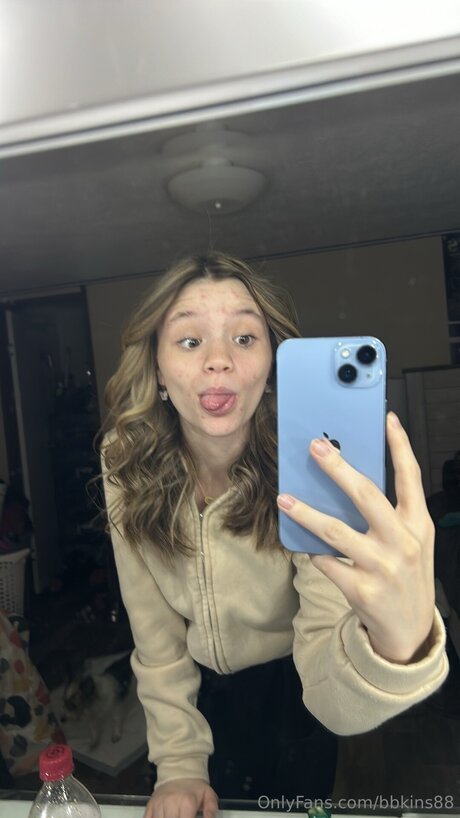 Bbkins88 pornostar erotische foto