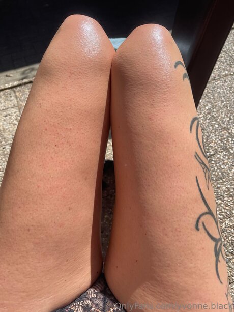 Yvonne Black nacktheit beste archiv