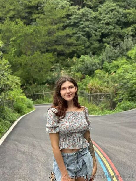 Little Eva 21 nackt pornografische archiv