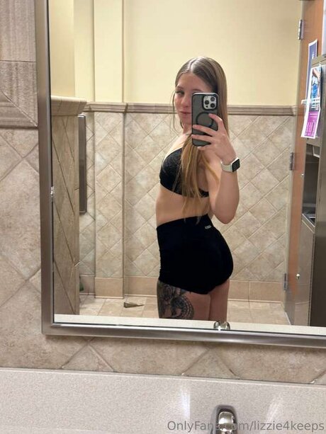 Lizzie4keeps heiße nackt archiv