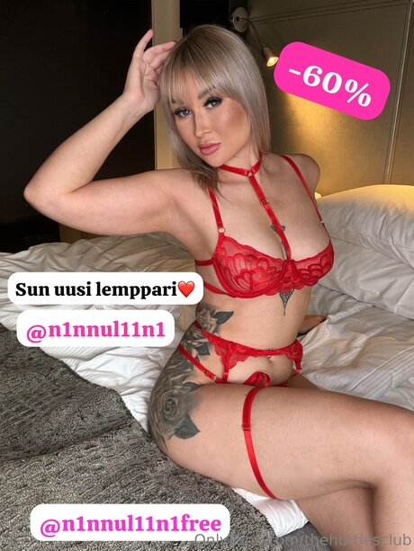 Thehottiesclub exklusive sex bild