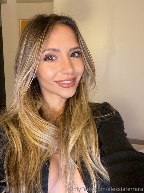 Alessiaferrara kostenlose exklusive foto