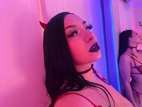 schwuler influencer onlyfans sexy top foto