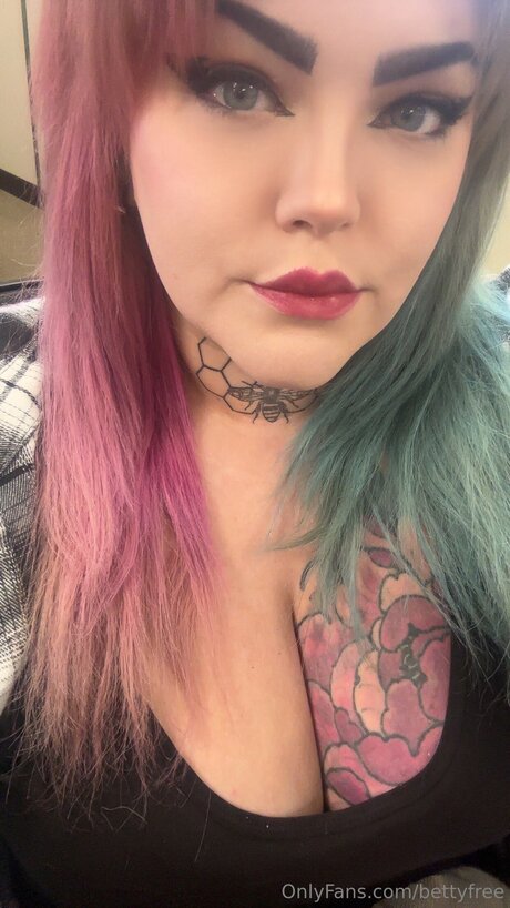 Bettyfree sex pornostar foto