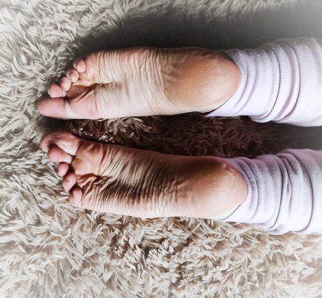 Goddessblondiefeet erotische akt fotos