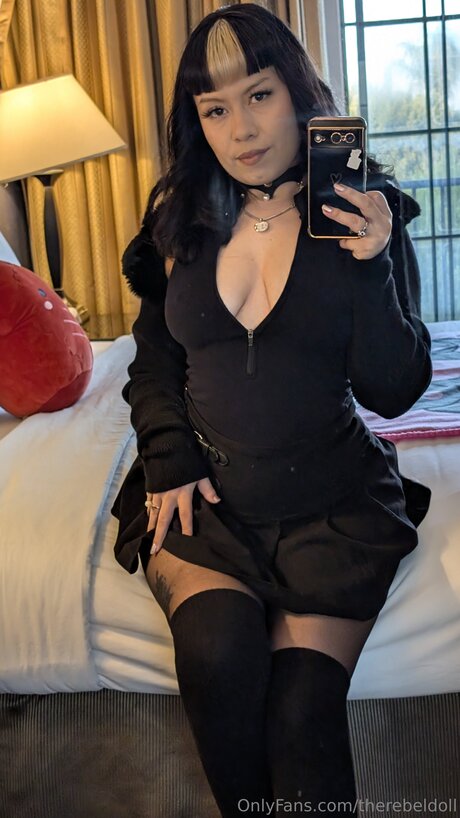 Therebeldoll hd xxx galerie