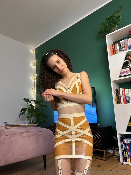 Cassandralatex schöne erwachsene galerie