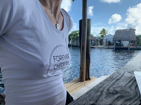 Wanderlustcouple erwachsene porno bild