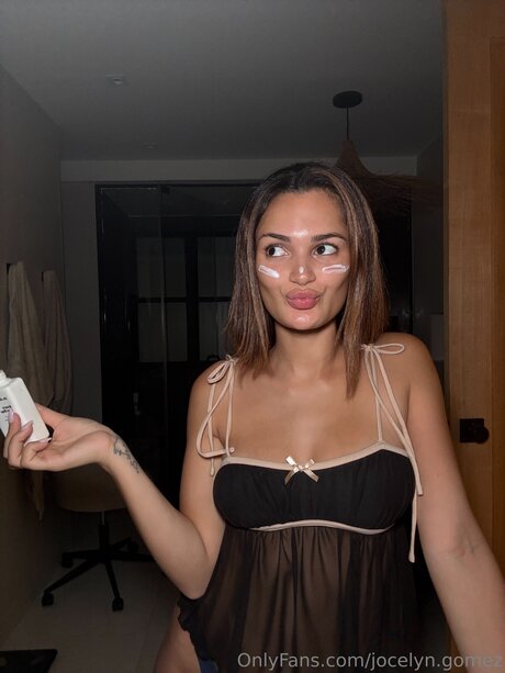 Jocelyn Gomez porno schöne fotos