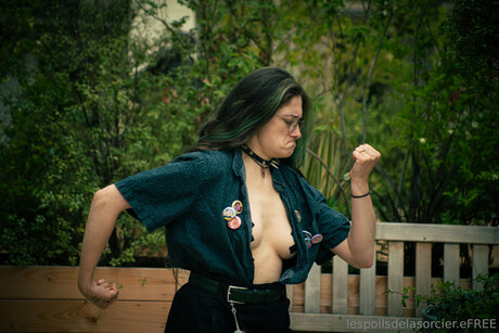 Poilsdesorcier Efree nacktheit hübsche bild