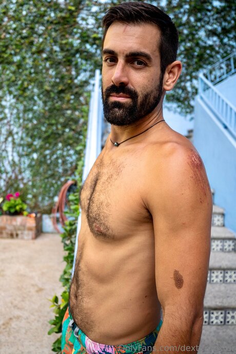 Dexterdexter erwachsene nacktheit bilder