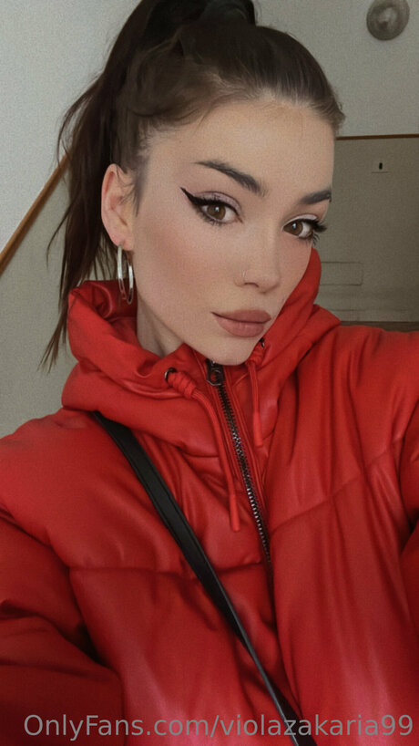 Violazakaria99 hd exklusive bild