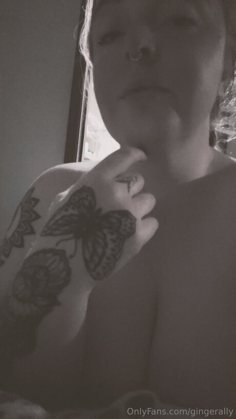 Gingerally hd pornostar bilder