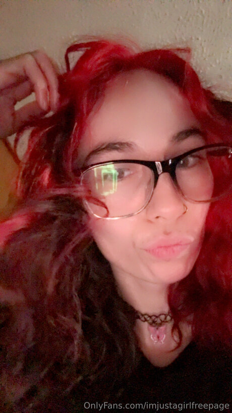 Imjustagirlfreepage top sexy bilder