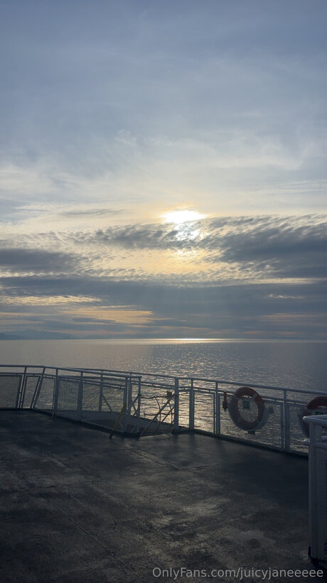 Juicyjaneeeee schauspielerin kunst foto