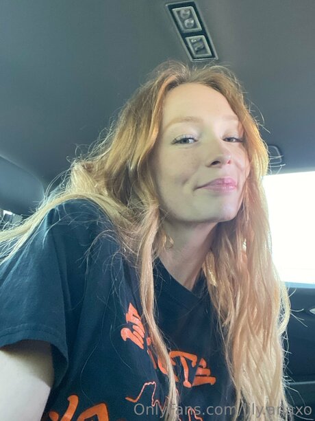 Lily Anaxo heiße top bilder