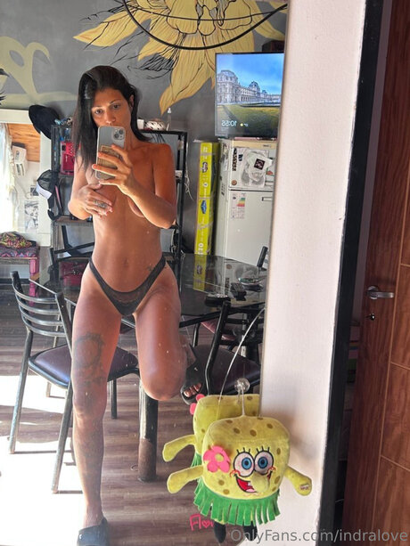 Indralove exklusive perfekte bild