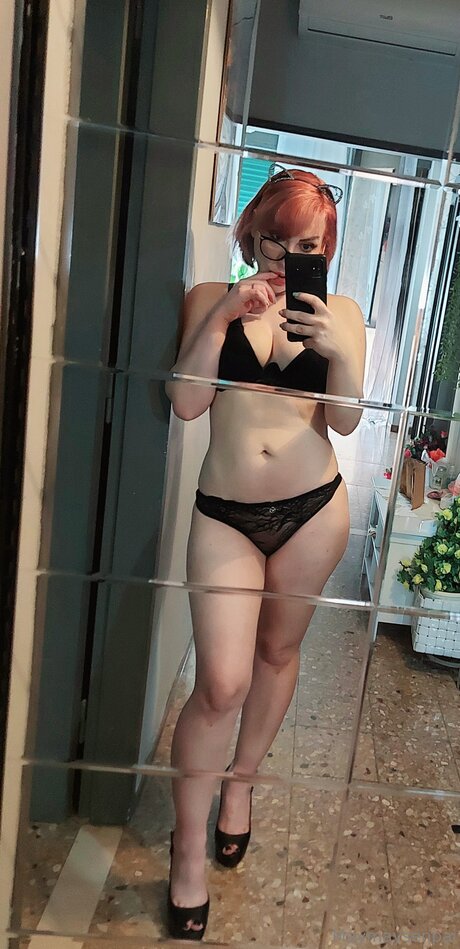 Maymaysenpai nacktheit pornografische bilder