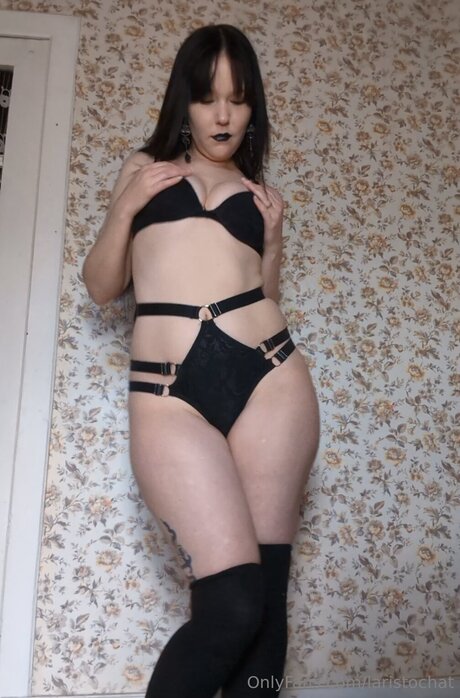 Laristochat top nackten bilder